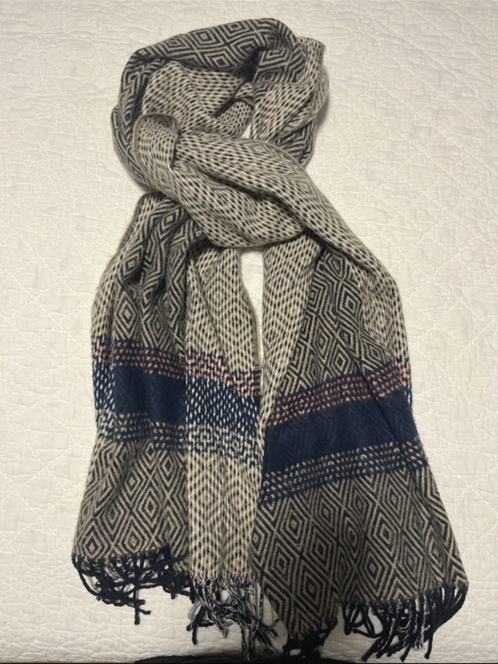 GAP Oversized Geometric Fringe Scarf - Black, Cream, Navy